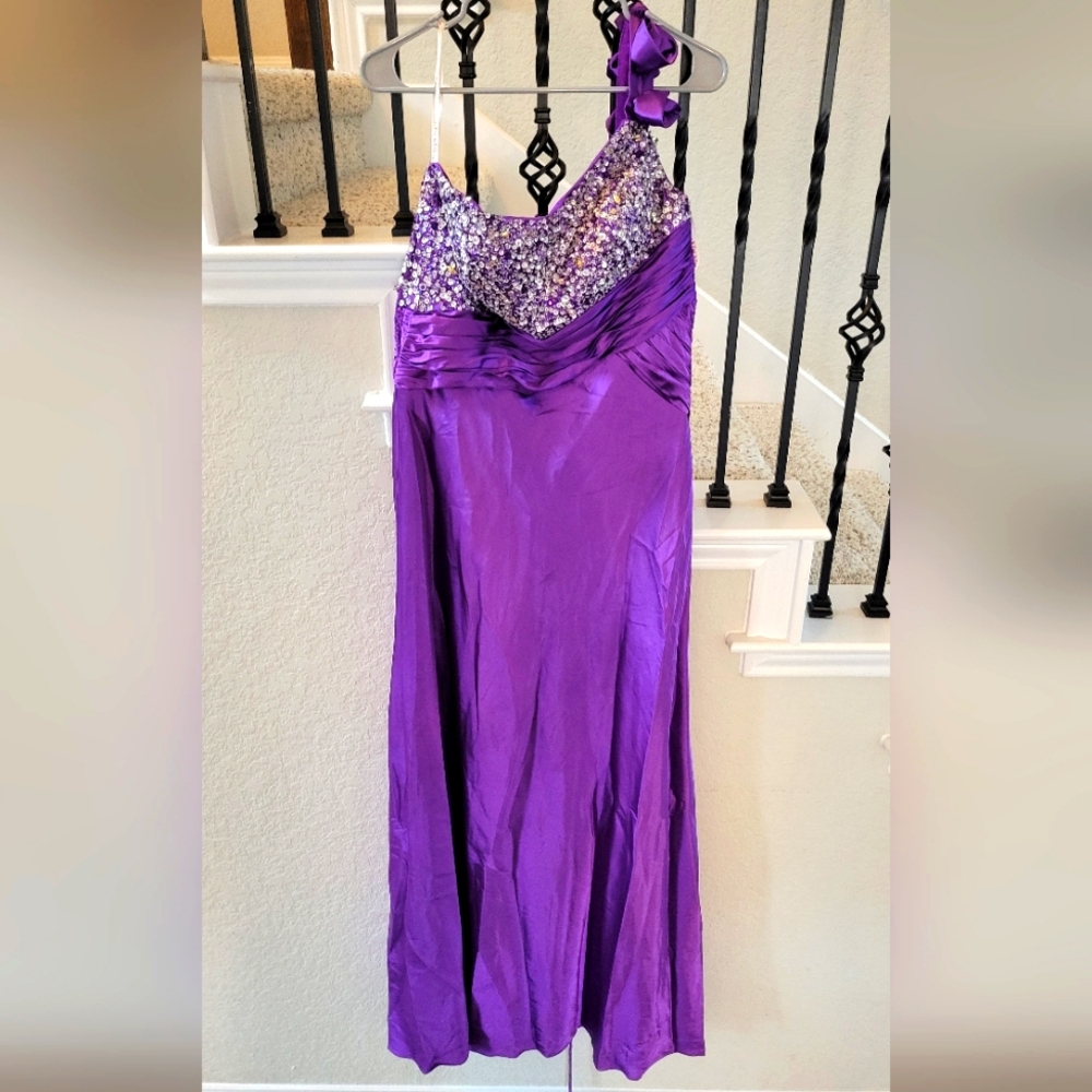 Kiss Kiss Formal Dress Item # P3021 Retail $299 Woman's Size 10